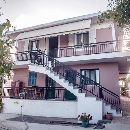 Casa Serena Asprogerakata Екстериор снимка