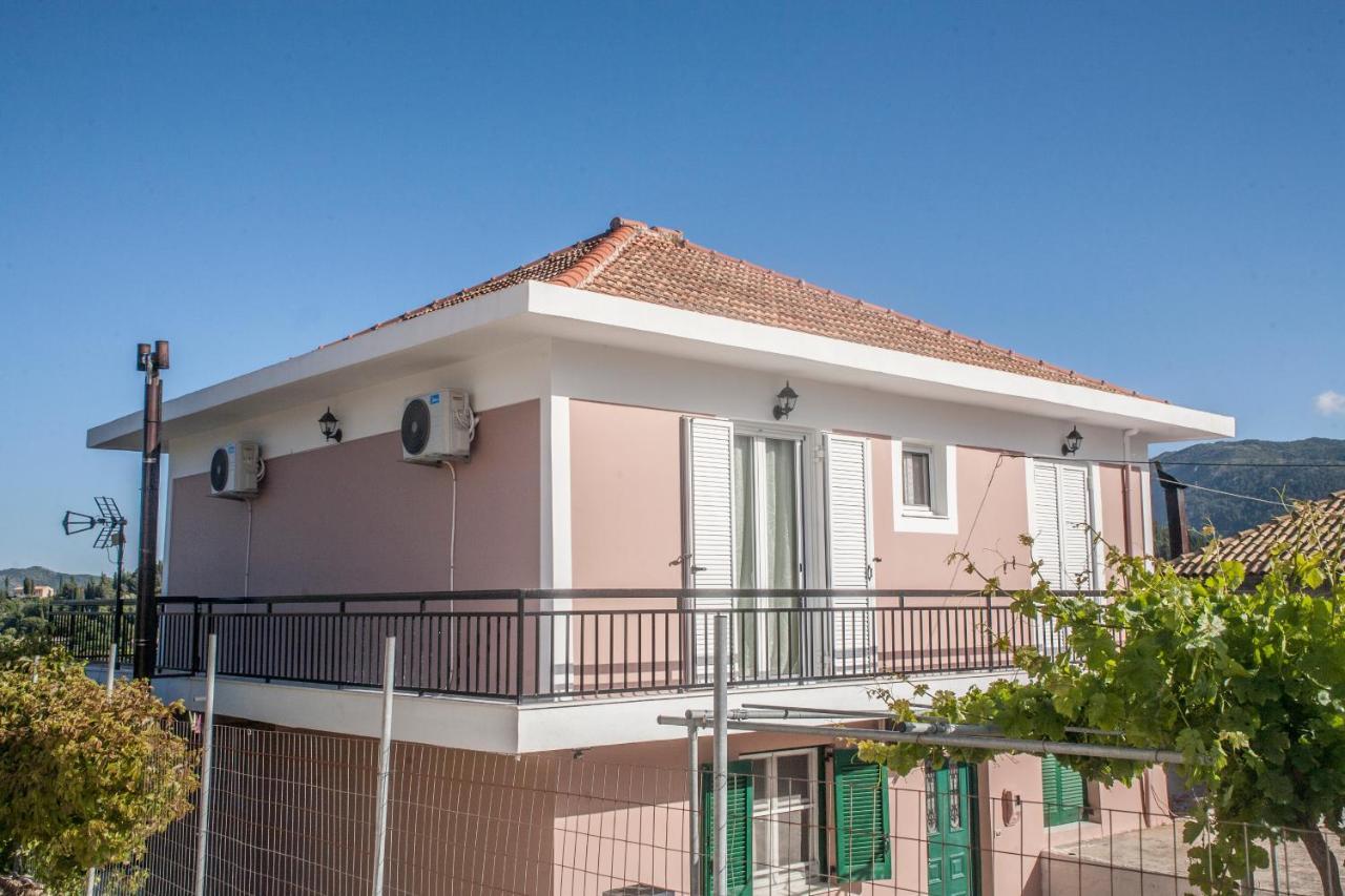 Casa Serena Asprogerakata Екстериор снимка