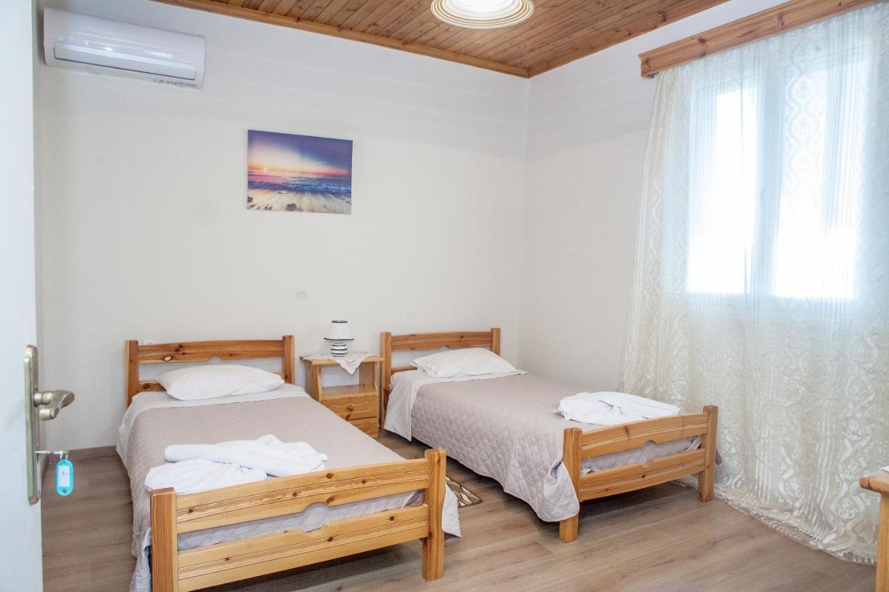 Casa Serena Asprogerakata Екстериор снимка