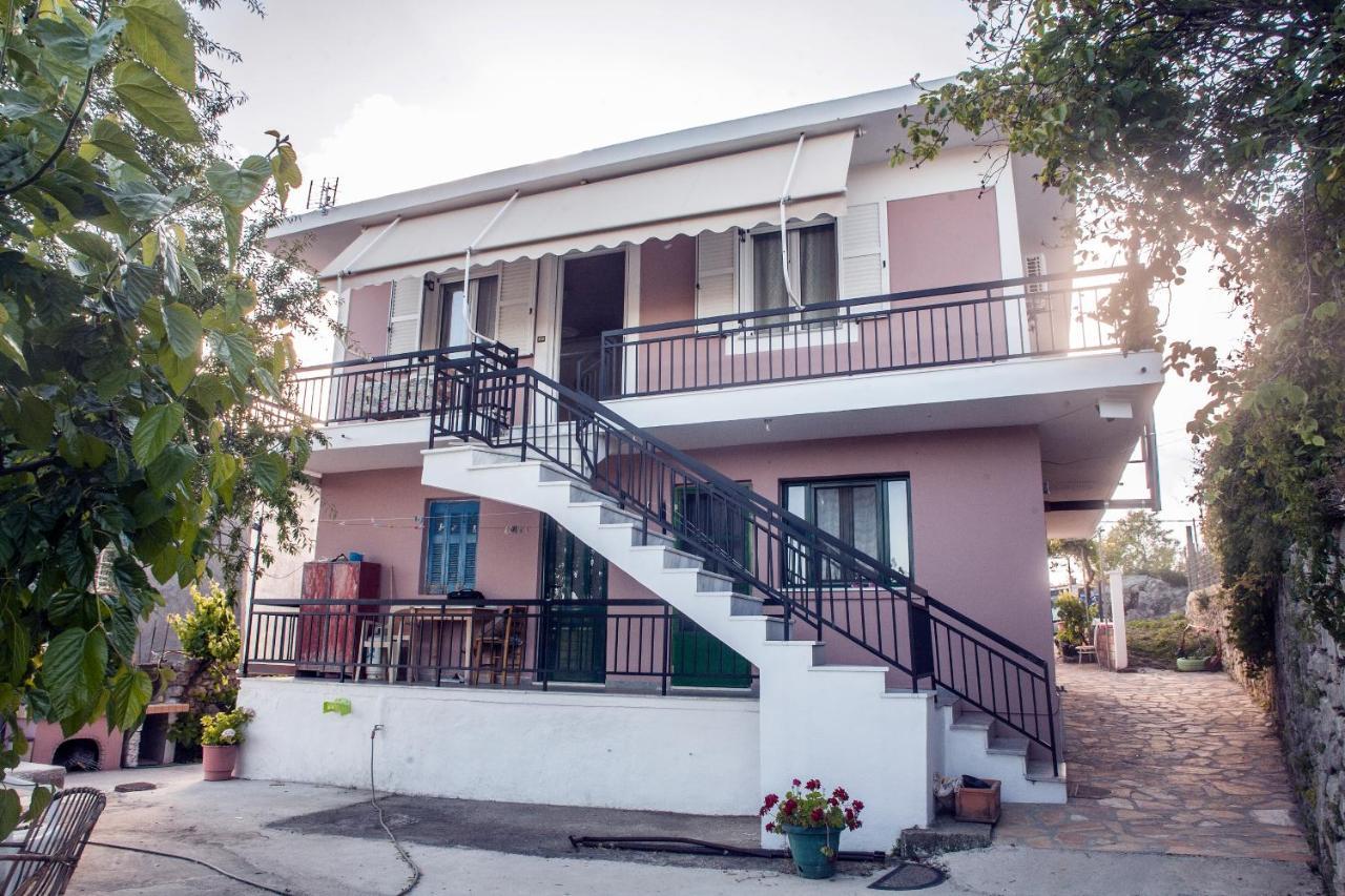 Casa Serena Asprogerakata Екстериор снимка